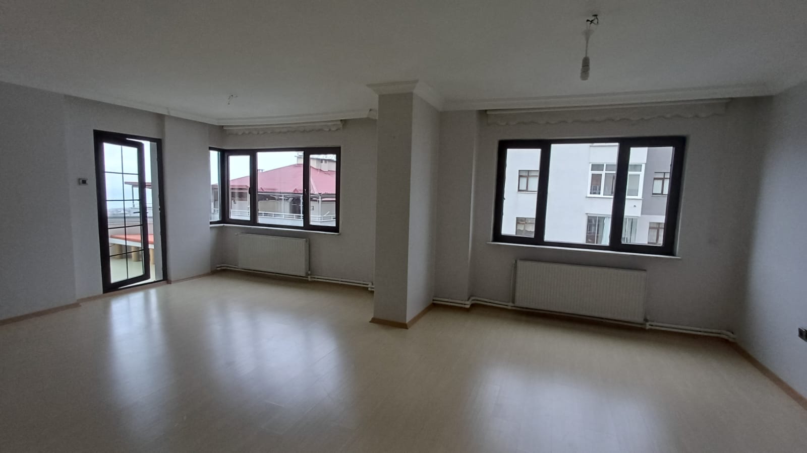 MABEL TOPALOĞLU GÜVENCESİ İLE YEŞİLTEPE'DE DENİZ MANZARALI DAİRE